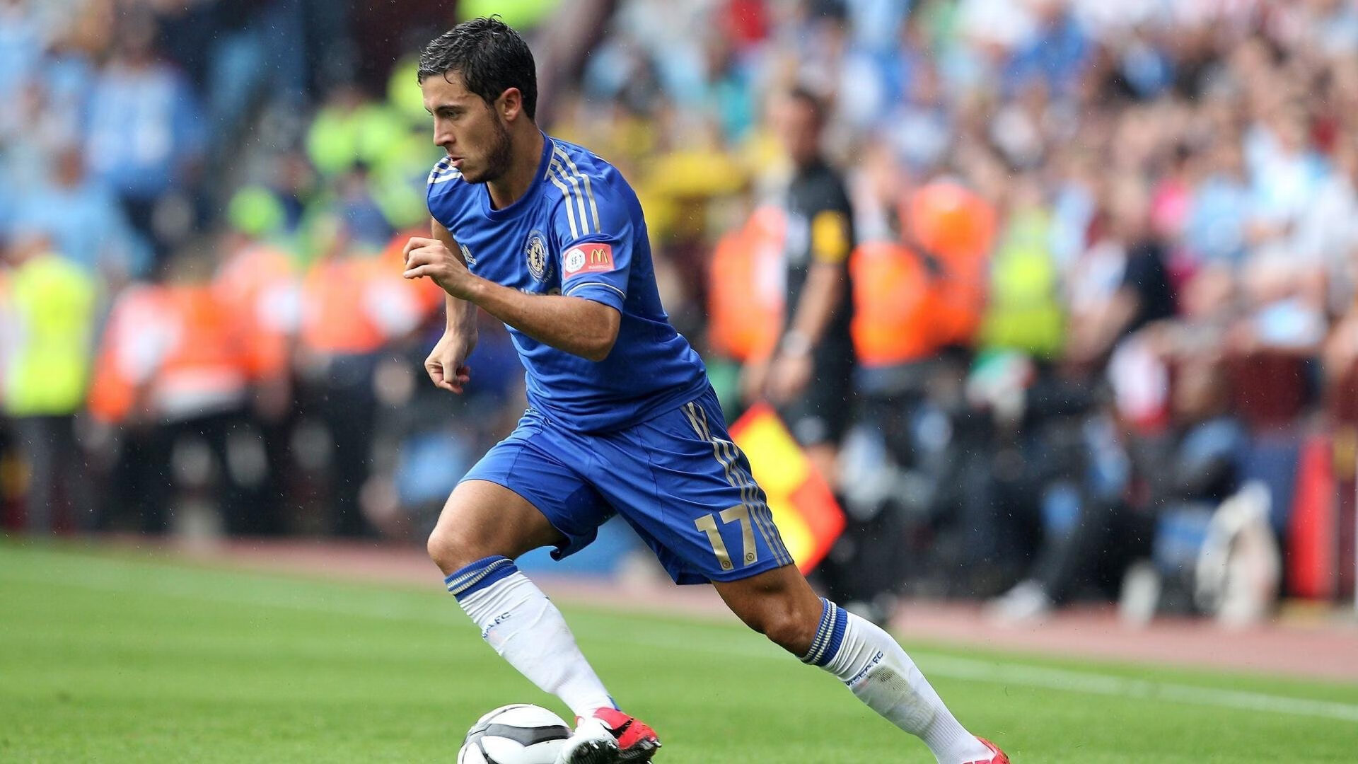 英超利物浦主场大胜水晶宫 路易斯·迪亚斯一传一射成为红军新宠